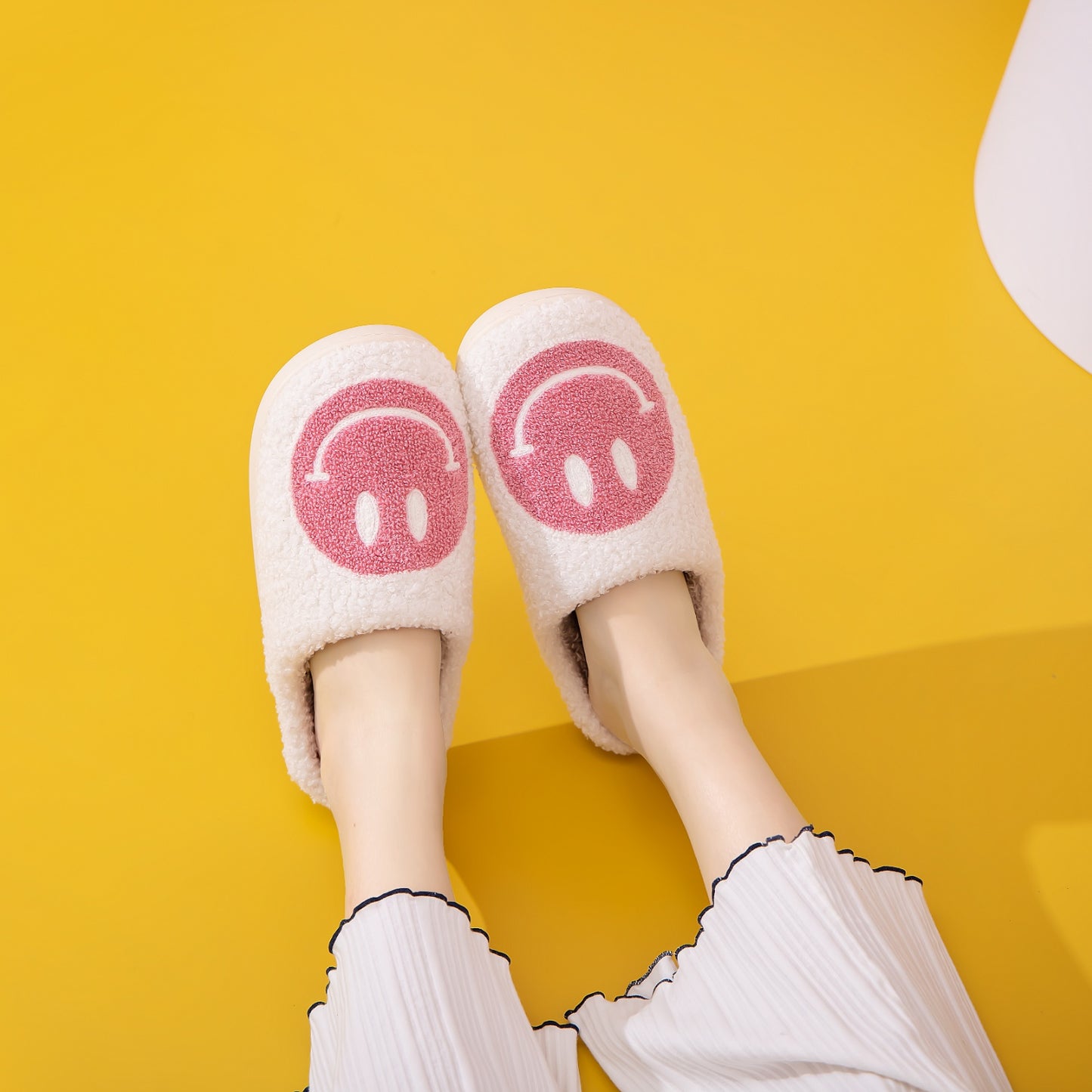 Melody Smiley Face Slippers in White